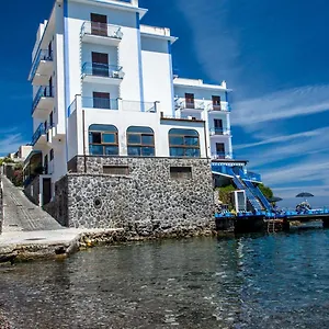 hotel-rocce-azzurre.sicilyhotelsitaly.net/