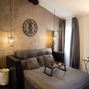  Apartment Industrial Near Duomo Italien